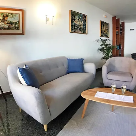 Port-bo Ξενοδοχείο