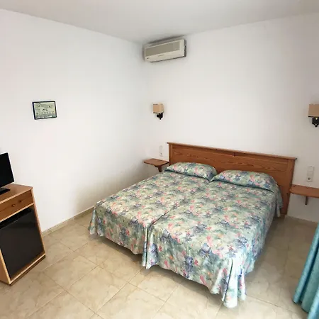 Port-bo Hotell