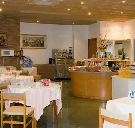 Ξενοδοχείο Port-bo 3*